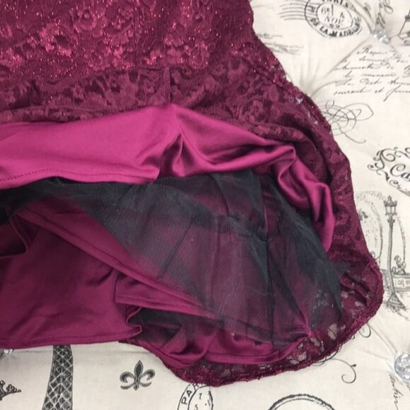 Morgan & Company Trendy  Lace Fit & Flare DRESS - Picture 4 of 7